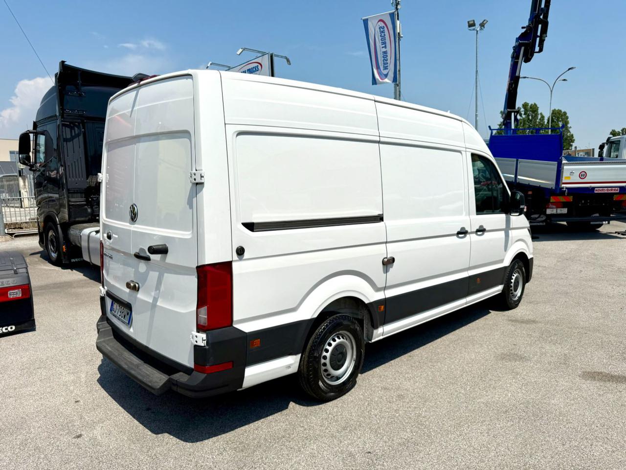 VOLKSWAGEN CRAFTER  2.0 TDI - 4