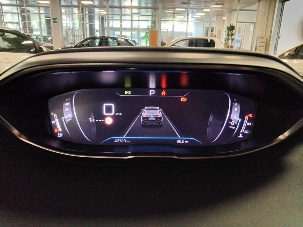 PEUGEOT 3008 BlueHDi 130 EAT8 Allure Pack VIDEO GRIMALDI SP.DAY - 28