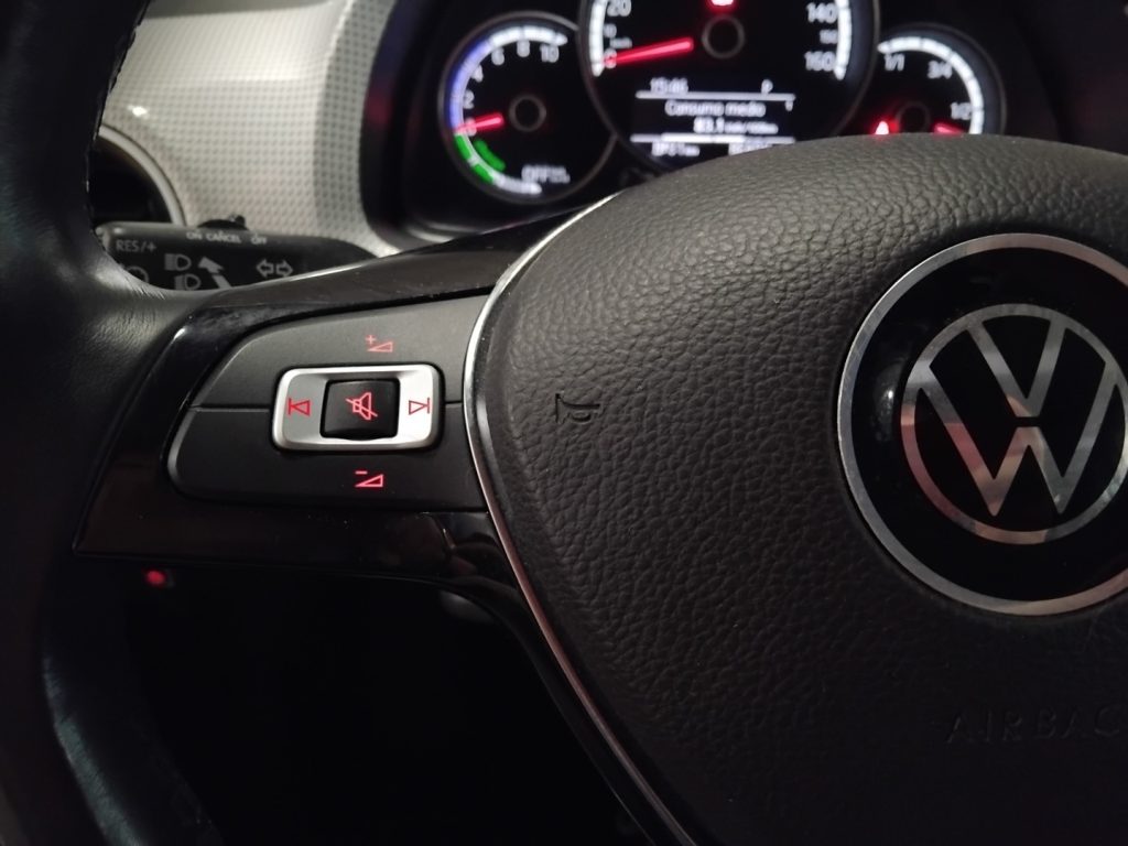 VOLKSWAGEN up! E-UP! 82 CV - 18