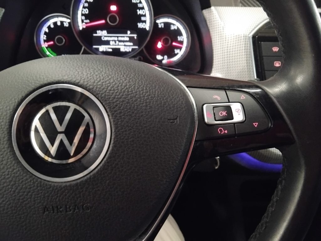 VOLKSWAGEN e-up! 82 CV GRIMALDI SPECIAL DAY - 16