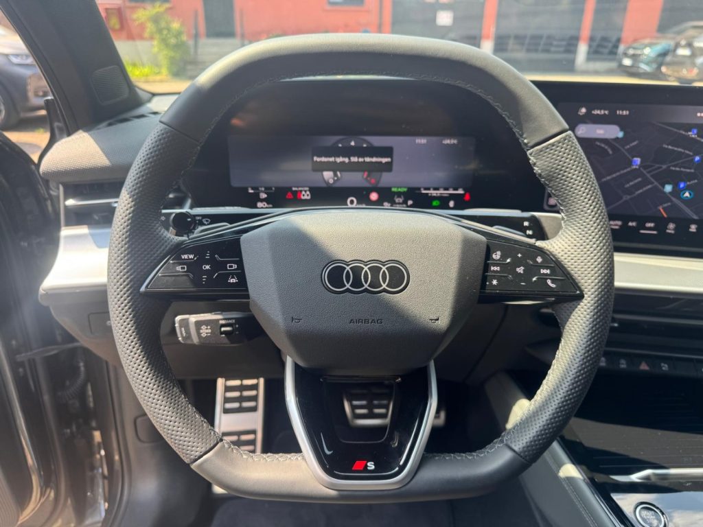 AUDI Q3 TFSI 110 kW mHEV S tronic S Line edition - 10