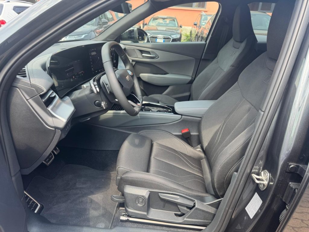 AUDI Q3 TFSI 110 kW mHEV S tronic S Line edition - 13