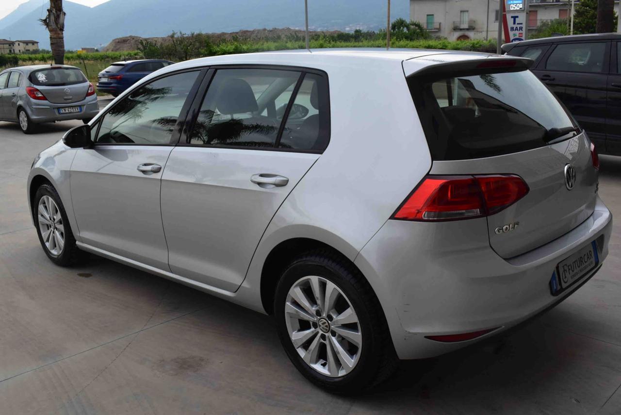 VOLKSWAGEN Golf 1.2 TSI 105 CV 5p. Comfortline BlueMotion Technolo - 23