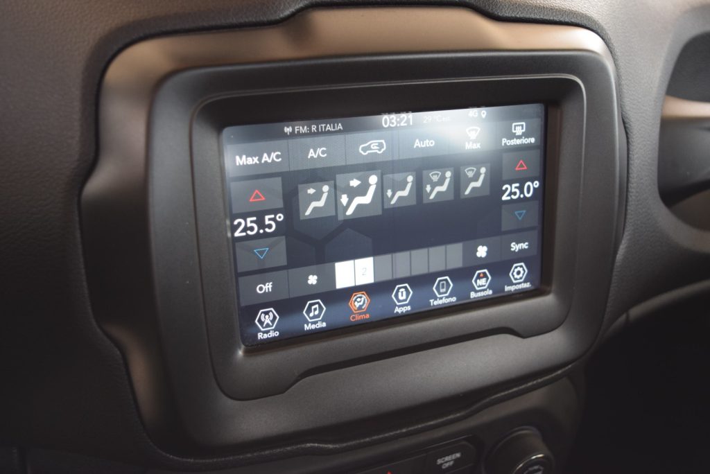 JEEP Renegade 1.3 T4 DDCT Limited AUTOMATICA 150CV - 25