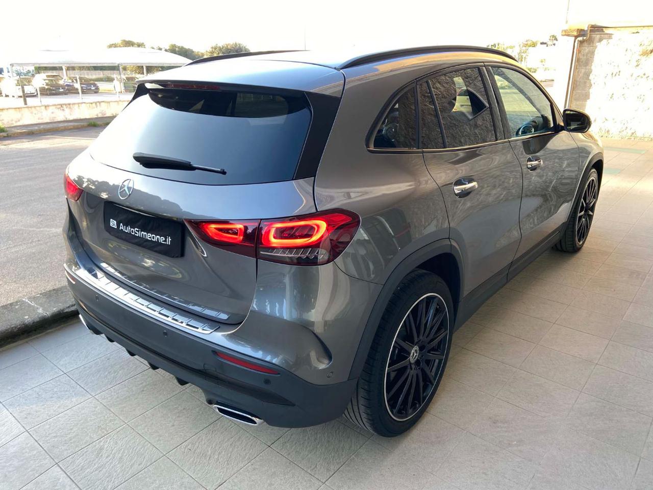 MERCEDES-BENZ GLA 200 d Automatic Premium Amg PACK NIGHT - 5