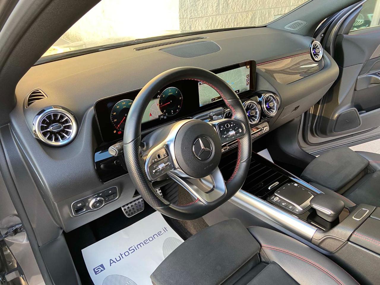 MERCEDES-BENZ GLA 200 d Automatic Premium Amg PACK NIGHT - 12