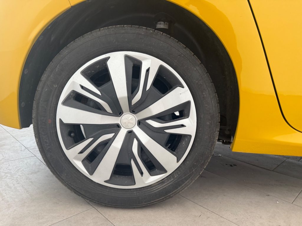 PEUGEOT 208 PureTech 75 Stop&Start 5 porte Active - 7
