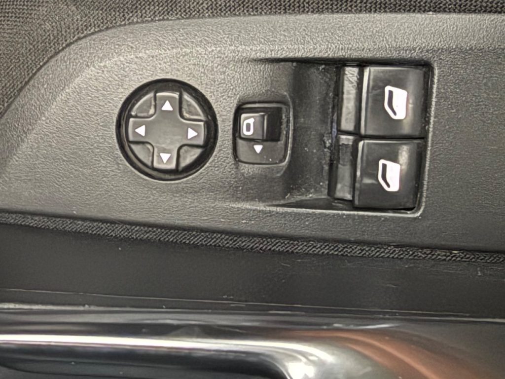 PEUGEOT 208 PureTech 75 Stop&Start 5 porte Active - 18