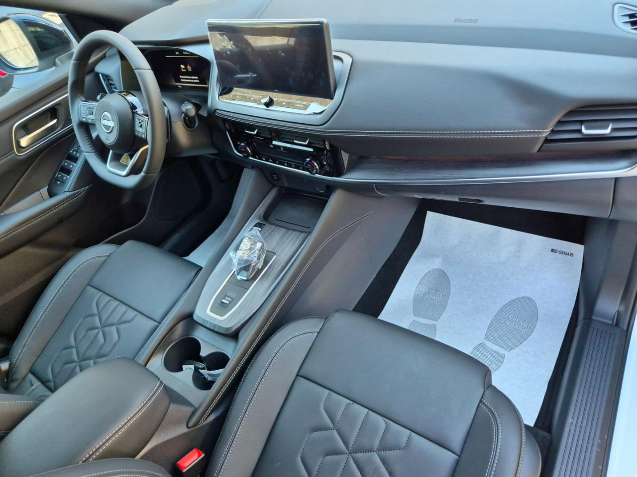 NISSAN Qashqai MHEV 158 CV Xtronic Tekna - 12