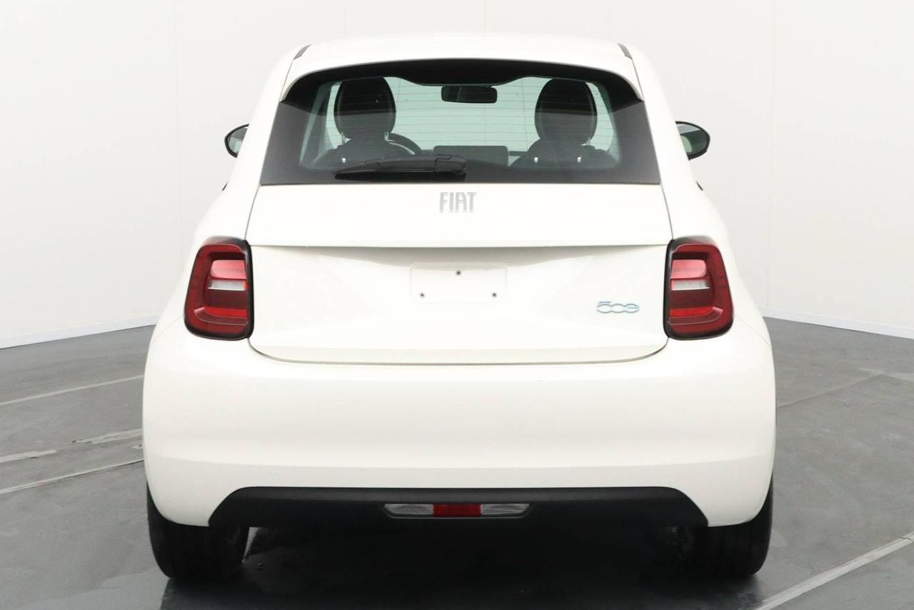 FIAT 500e Berlina 23,8 kWh - 3