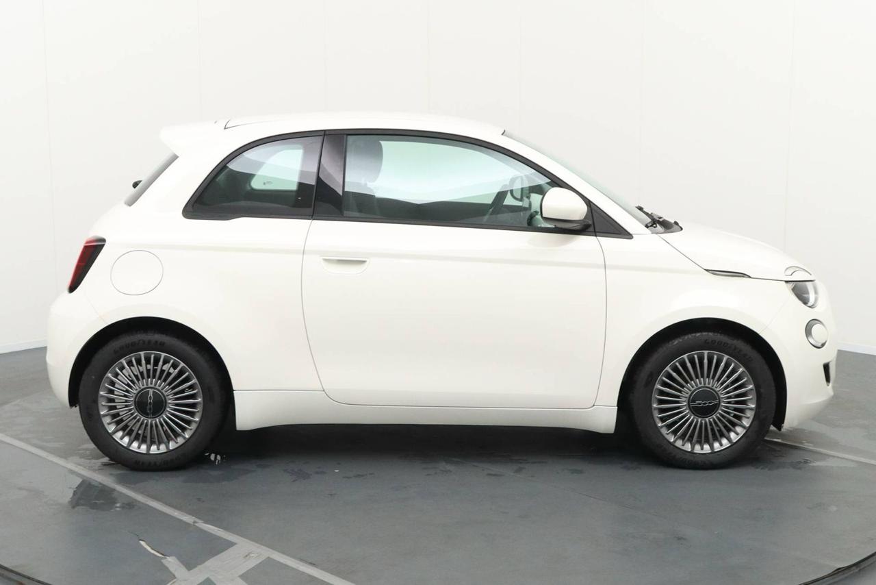 FIAT 500e Berlina 23,8 kWh - 7