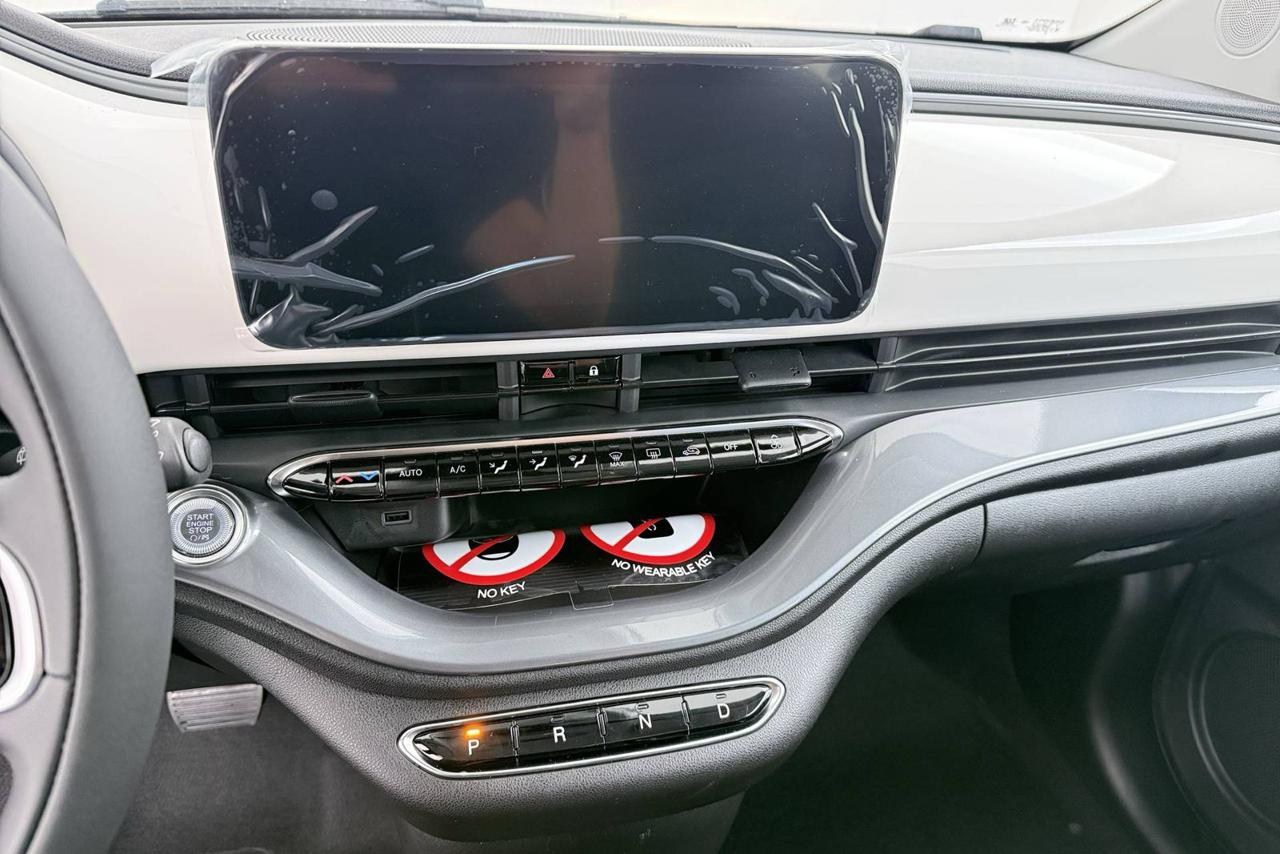 FIAT 500e Berlina 23,8 kWh - 11