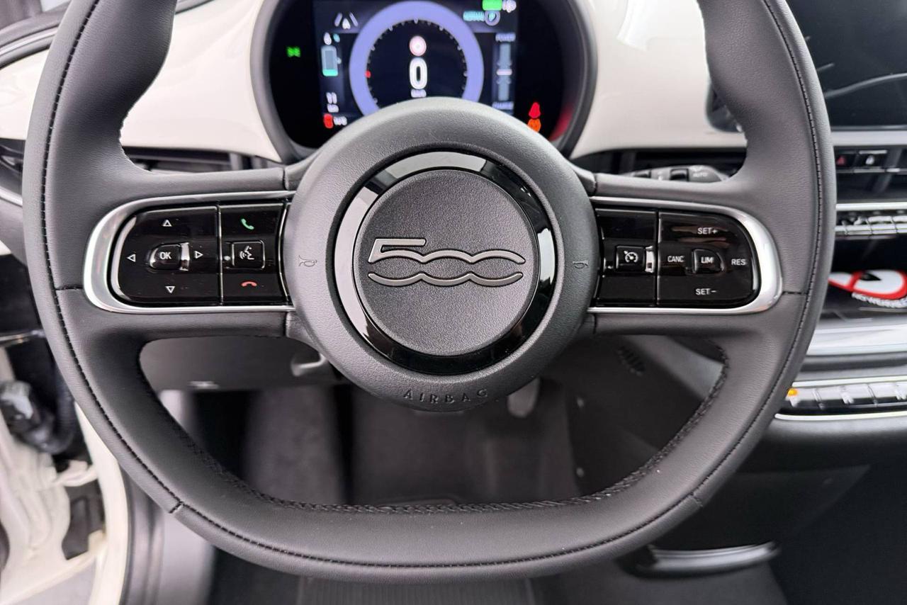 FIAT 500e Berlina 23,8 kWh - 2