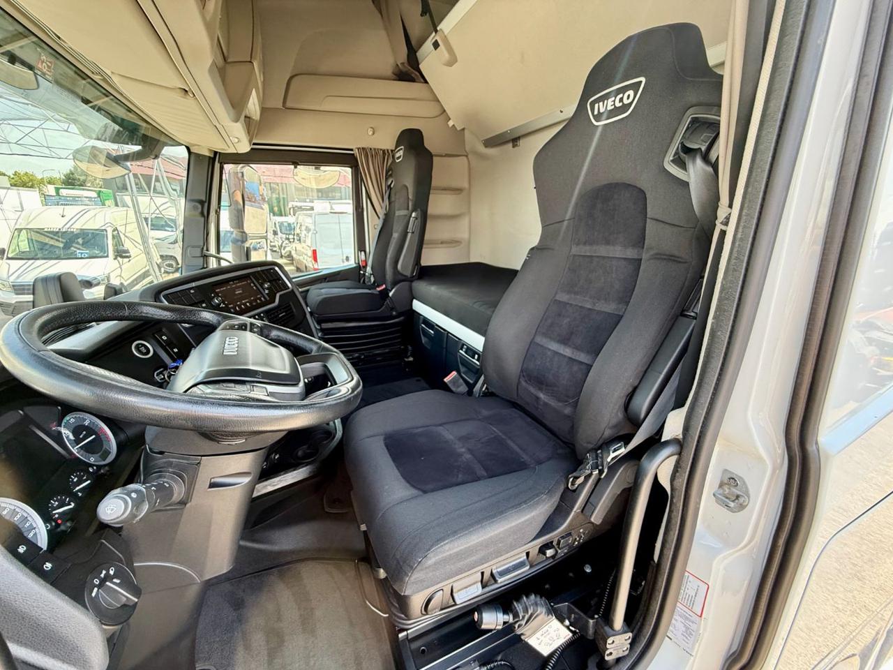 IVECO S-WAY 510 FULL AIR + Impianto Idraulico - 9