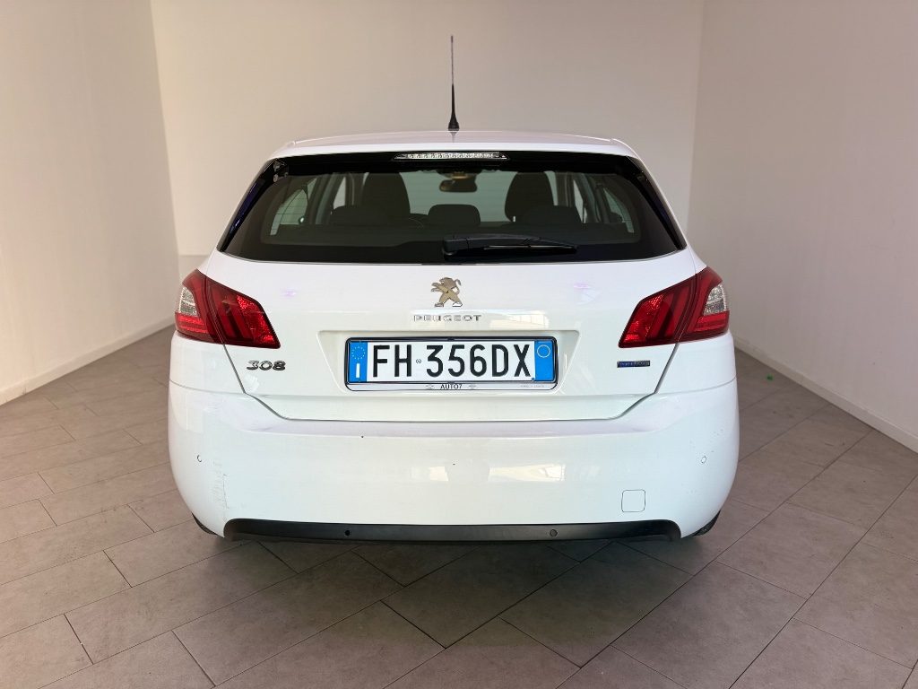 PEUGEOT 308 PureTech Turbo 130 S&S GT Line - 9