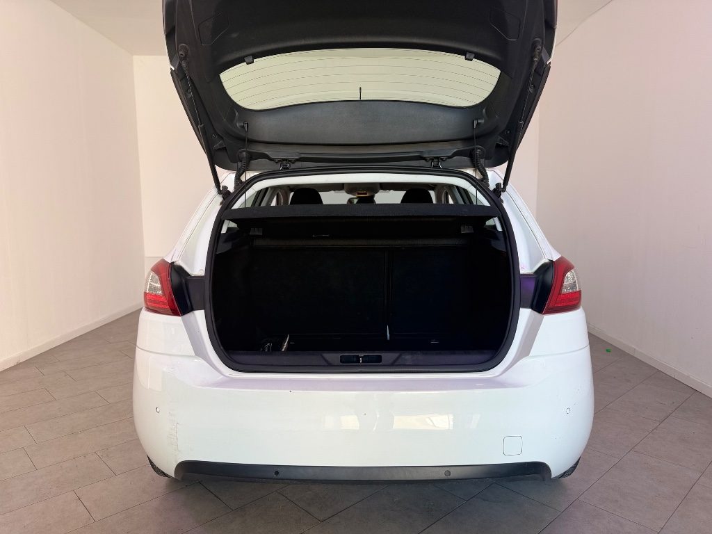 PEUGEOT 308 PureTech Turbo 130 S&S GT Line - 10