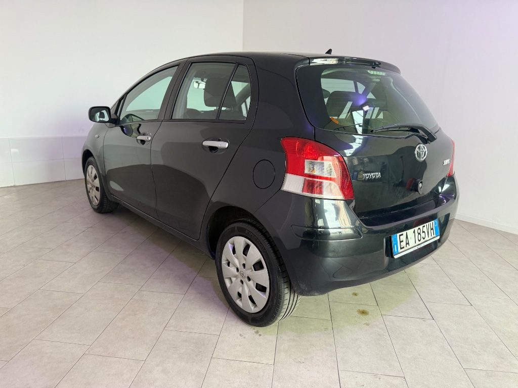 TOYOTA Yaris 1.0 5 ,porte Sol - 7