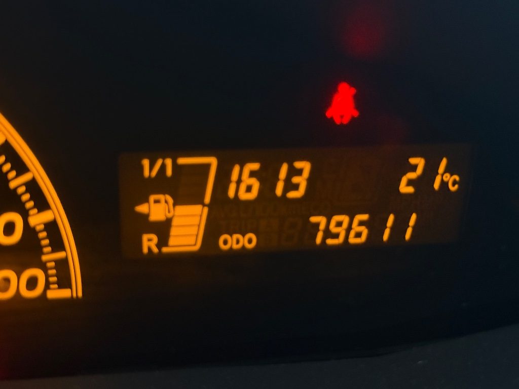 TOYOTA Yaris 1.0 5 ,porte Sol - 20