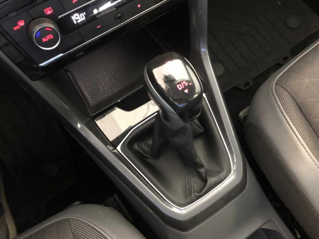 VOLKSWAGEN T-Cross 1.6 TDI DSG SCR Advanced BMT - 14