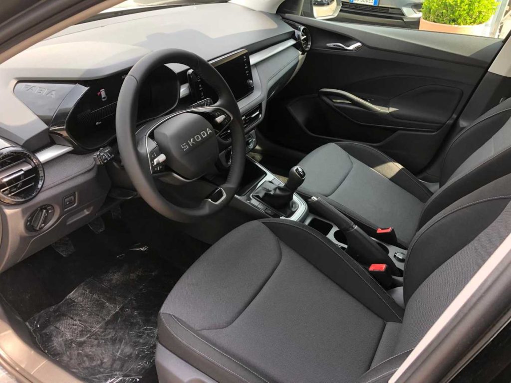 SKODA Fabia 1.0 TSI 95 CV Your Way - 9