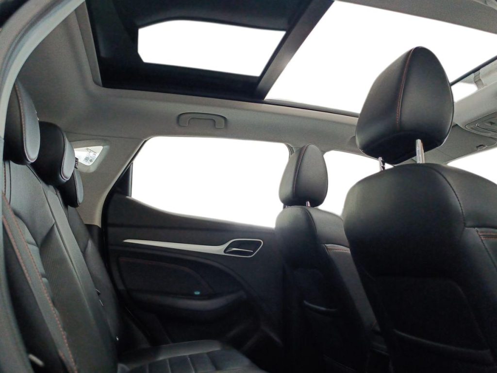 MG ZS 1.0T-GDI Luxury - 11