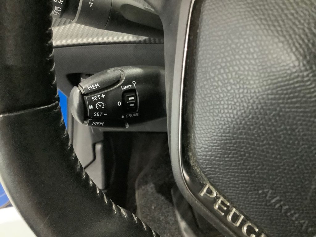 PEUGEOT 208 motore elettrico 136 CV 5 porte Active - 19