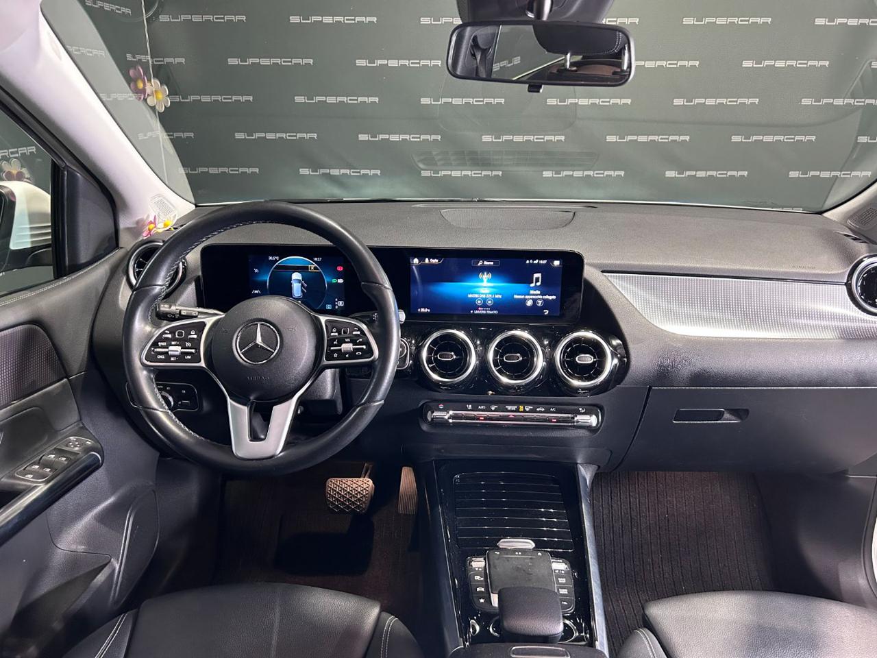 MERCEDES-BENZ B 200 d Automatic Sport - 10