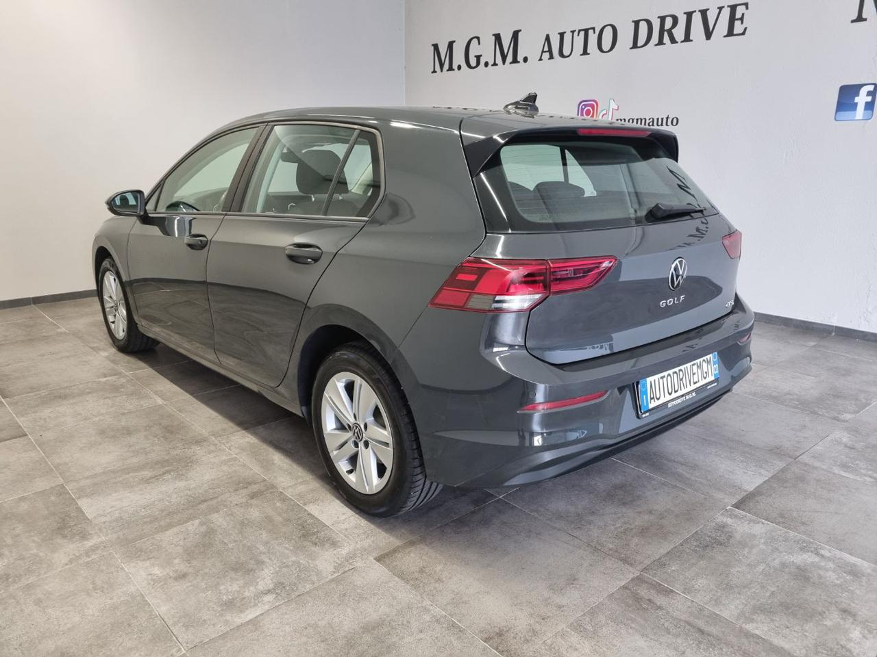 VOLKSWAGEN Golf 1.0 eTSI EVO DSG Life - 17