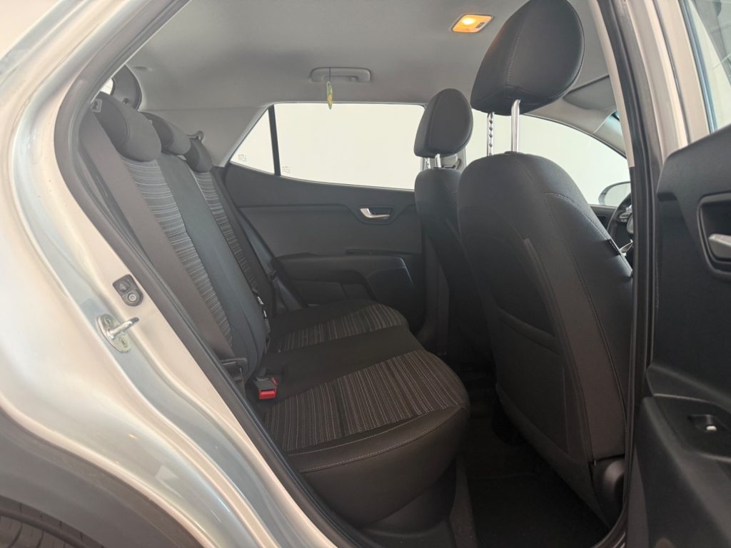 KIA Stonic 1.4 MPI 100 CV Energy - 13