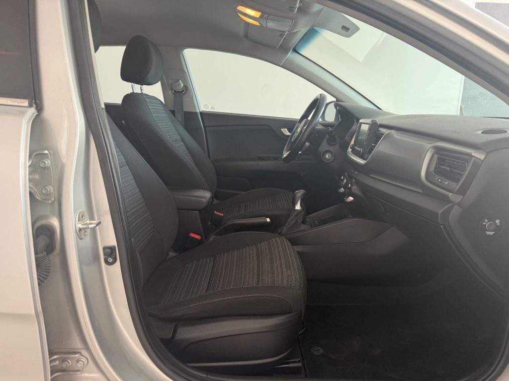KIA Stonic 1.4 MPI 100 CV Energy - 14