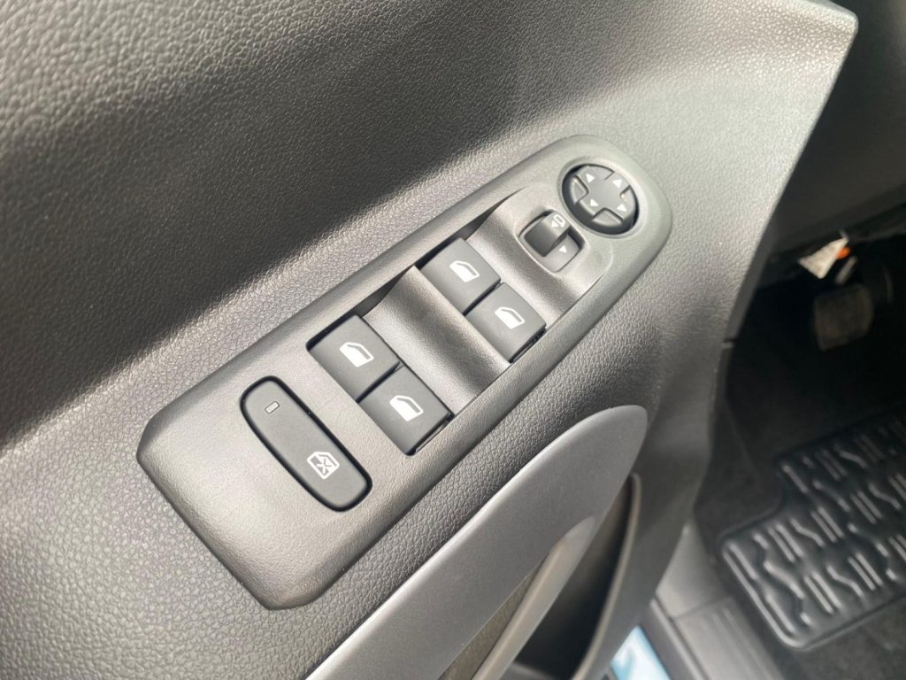 FIAT Qubo L 1.5 BlueHdi 130CV AT8 7 POSTI LA PRIMA**IN ARRIV - 12