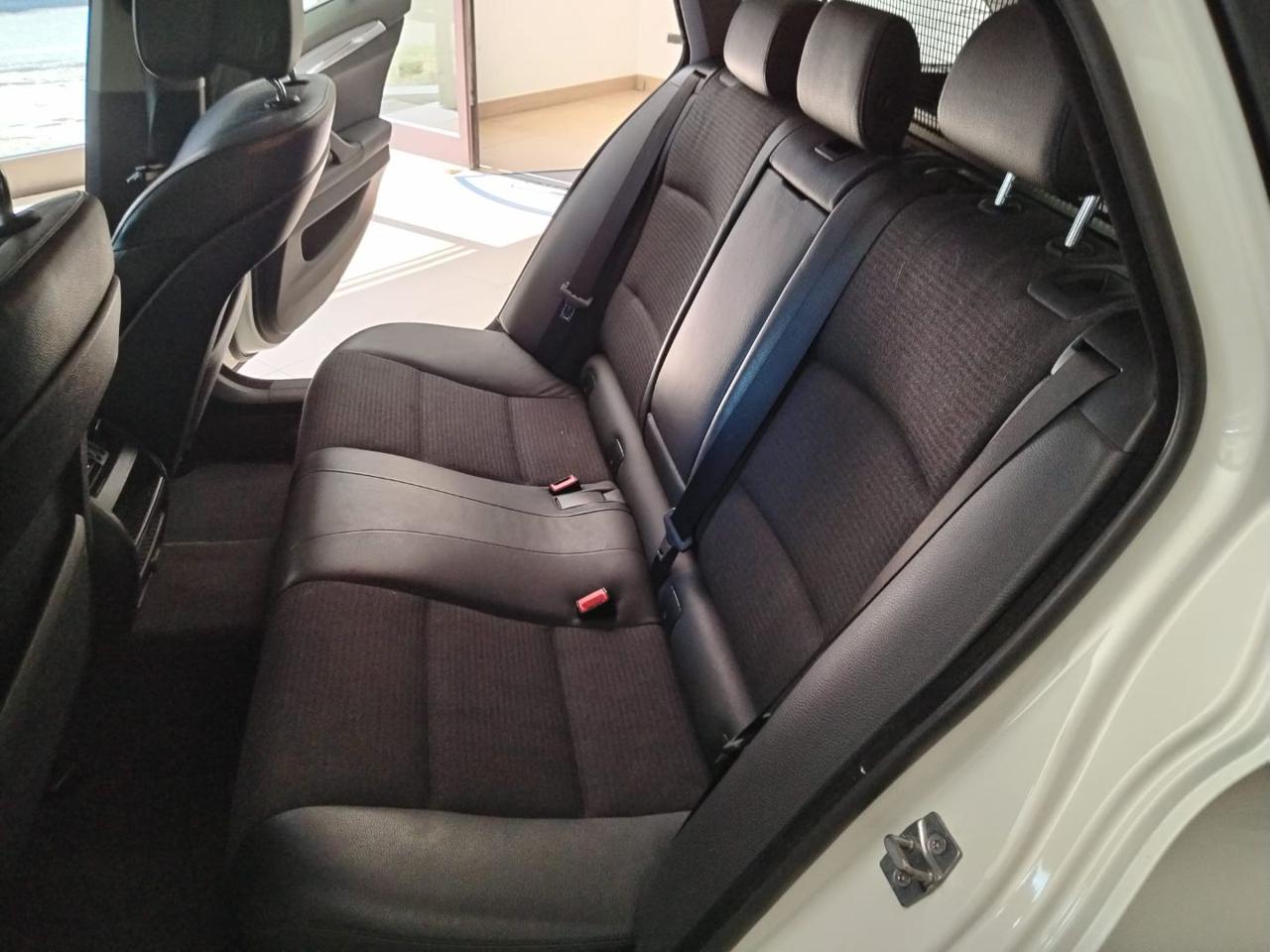 BMW 520 d Touring Business Sport - 19