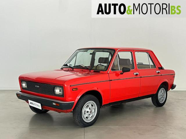 FIAT 128 Rosso pastello