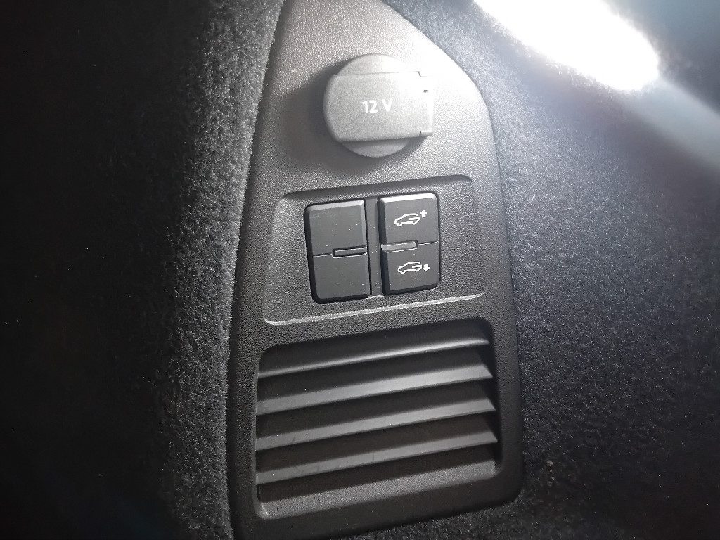 Clicca per ingrandire Touareg - 3.0 V6 TSI eHybrid Atmosphere PLUG - IN