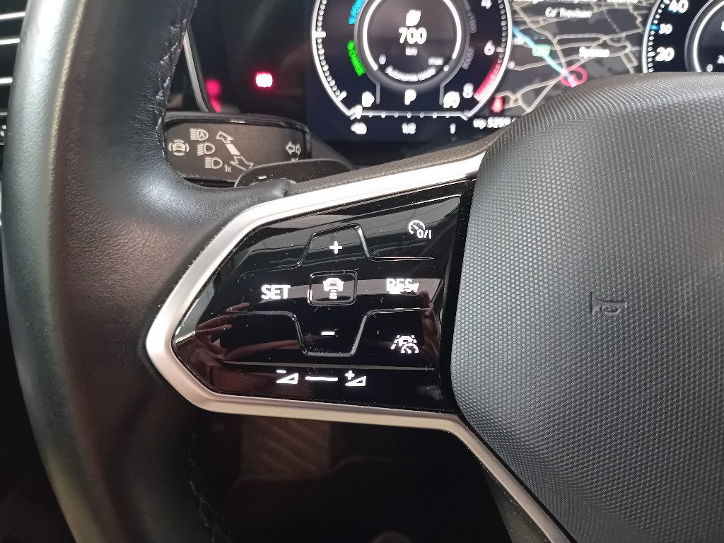 Clicca per ingrandire Touareg - 3.0 V6 TSI eHybrid Atmosphere PLUG - IN
