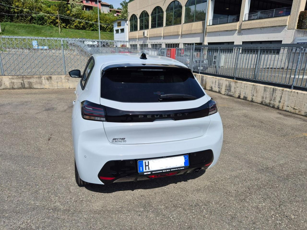 PEUGEOT 208 PureTech 100 Stop&Start 5 porte Style - 8