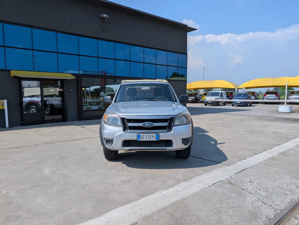 FORD Ranger 2.5 TDCi Double Cab XL 5p.ti - 2