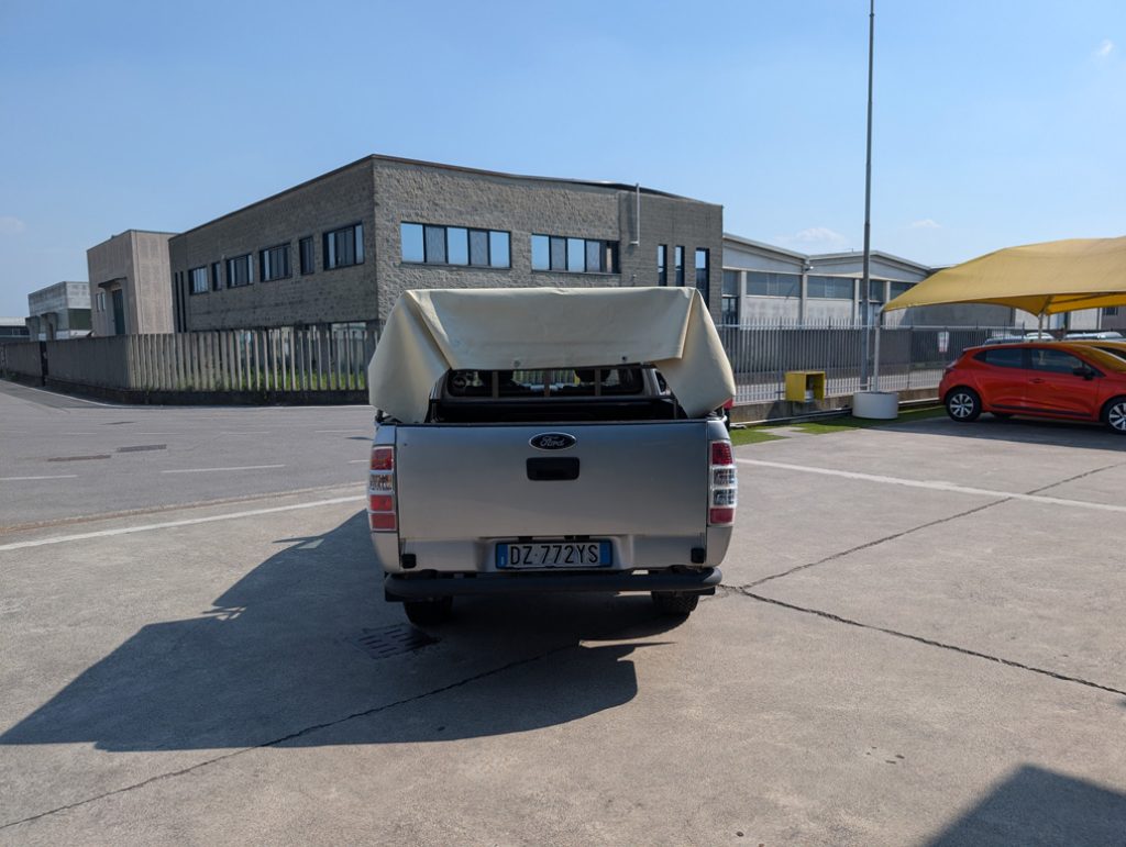 FORD Ranger 2.5 TDCi Double Cab XL 5p.ti - 6
