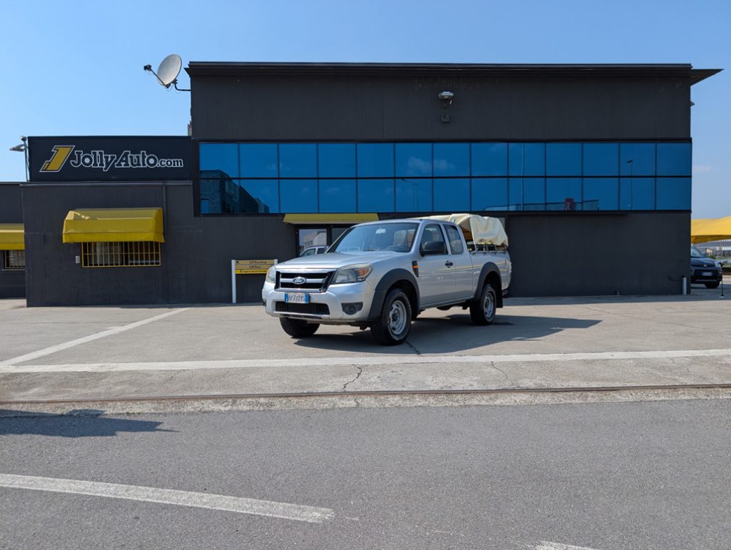 FORD Ranger 2.5 TDCi Double Cab XL 5p.ti - 18