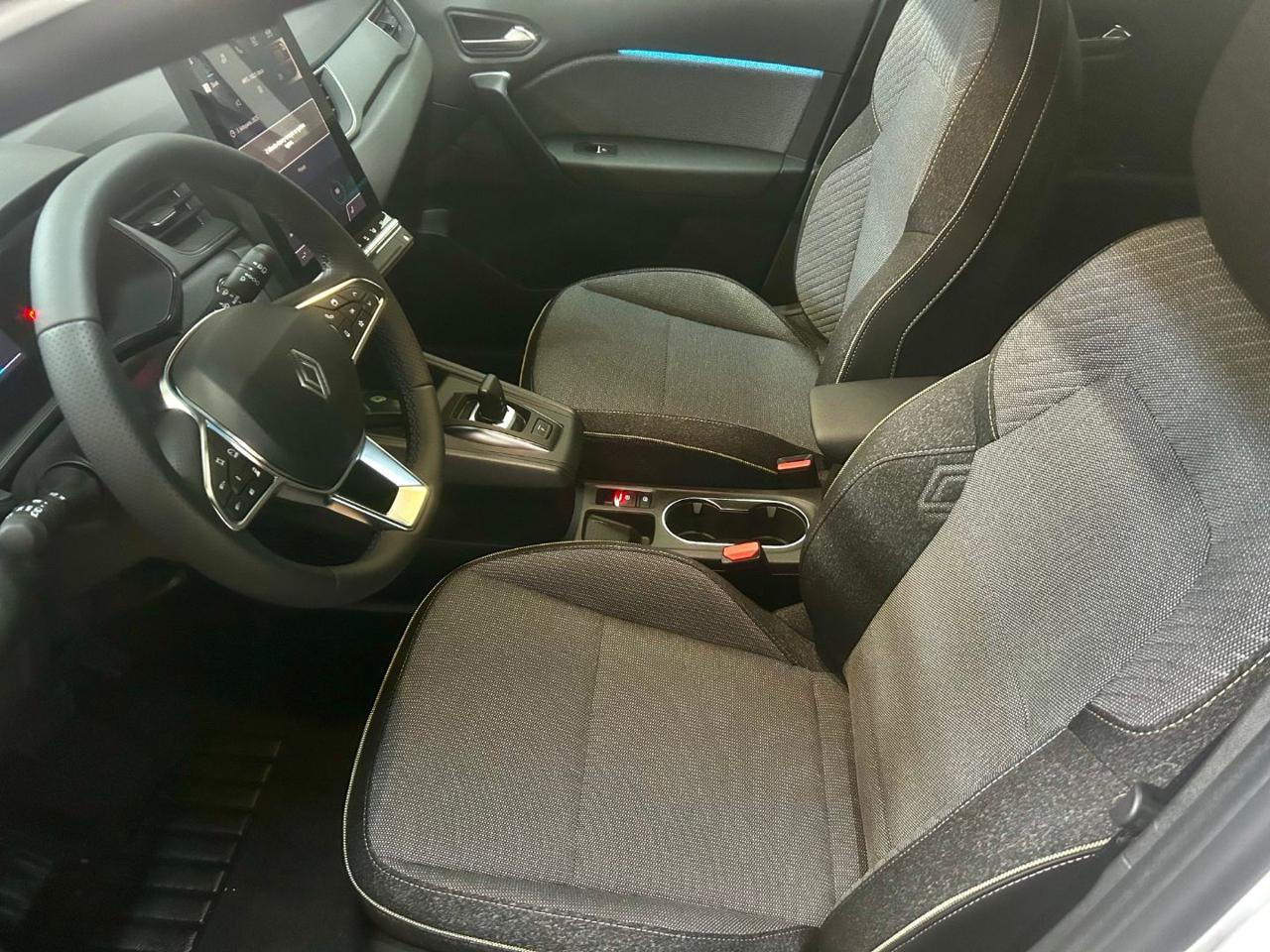 RENAULT Captur Full Hybrid E-Tech 160 CV Techno - 6