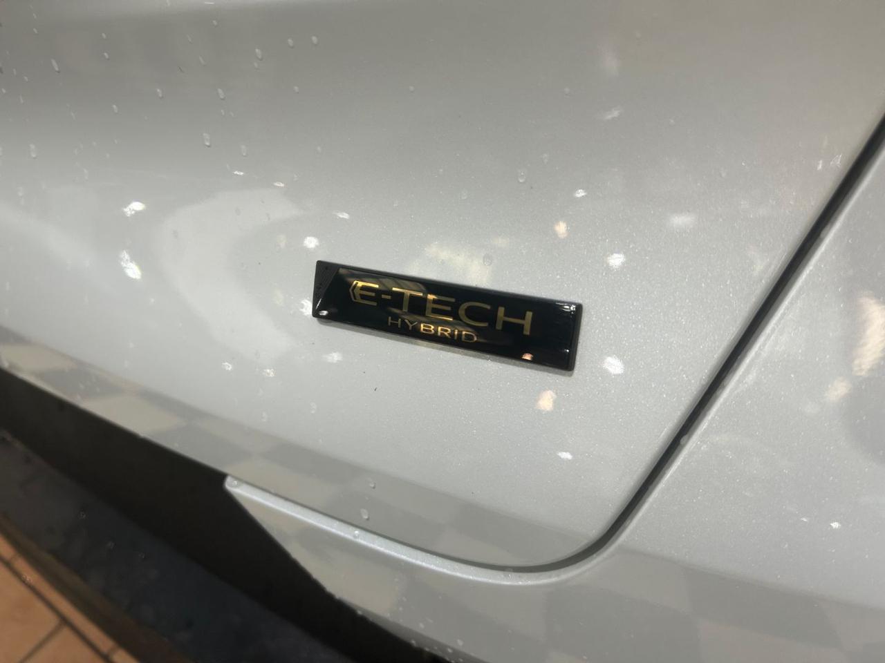 RENAULT Captur Full Hybrid E-Tech 160 CV Techno - 4