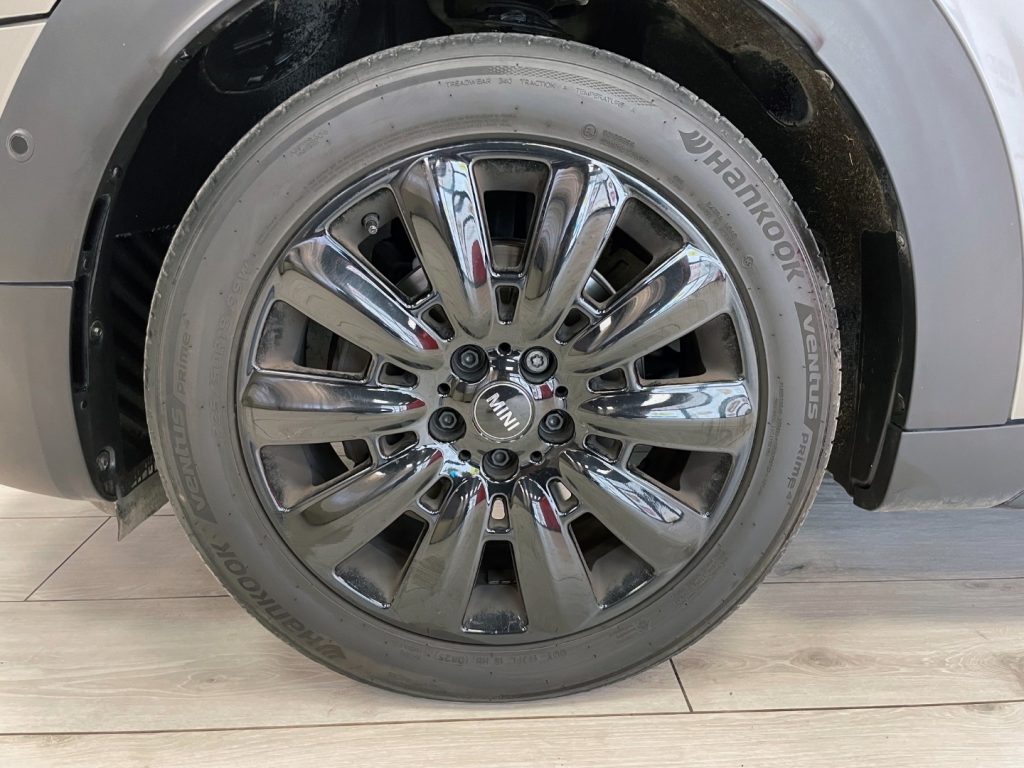 MINI Countryman 2.0 COOPER D BUSINESS AUTO MY18 - 14