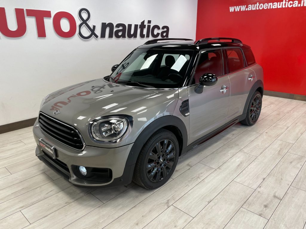 MINI Countryman 2.0 COOPER D BUSINESS AUTO MY18 - 31