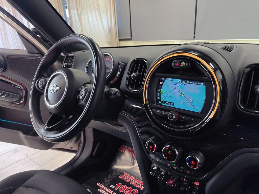 MINI Countryman 2.0 COOPER D BUSINESS AUTO MY18 - 49