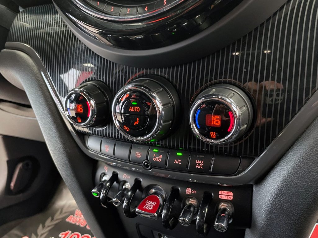 MINI Countryman 2.0 COOPER D BUSINESS AUTO MY18 - 51