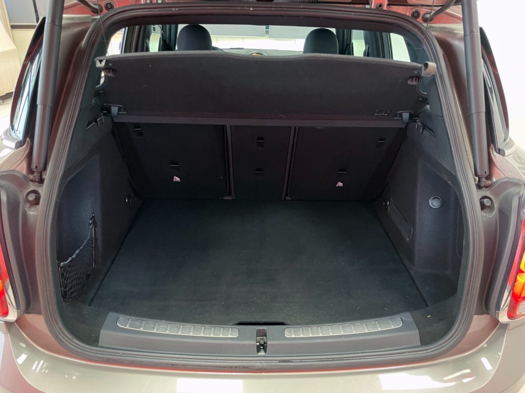MINI Countryman 2.0 COOPER D BUSINESS AUTO MY18 - 57