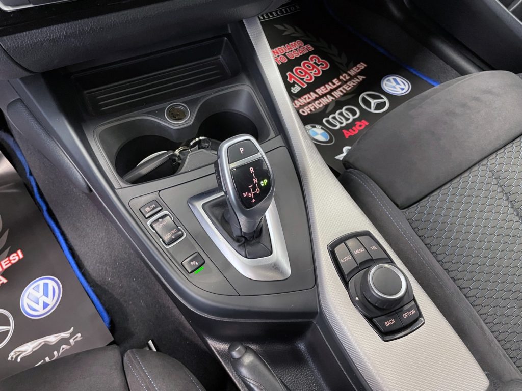 BMW 230 I COUPE M-SPORT AUTO - 29