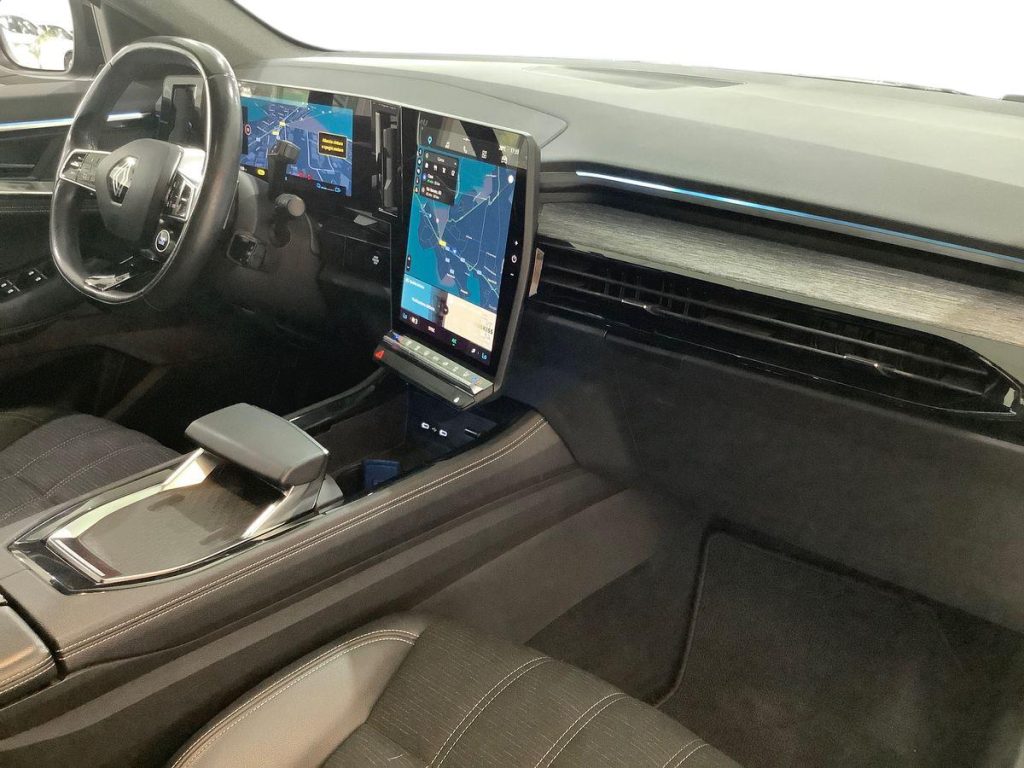 RENAULT Austral Austral Full Hybrid E-Tech 200 CV Techno - 9