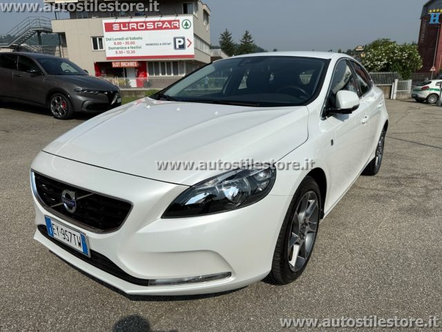 VOLVO V40 Bianco perlato