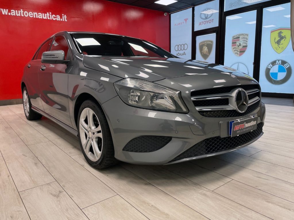 MERCEDES-BENZ A 180 BE SPORT - 5